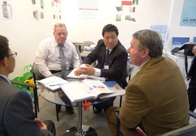 長城電工亮相2013年德國漢諾威工業(yè)展，環(huán)保咨詢服務(wù)引關(guān)注
